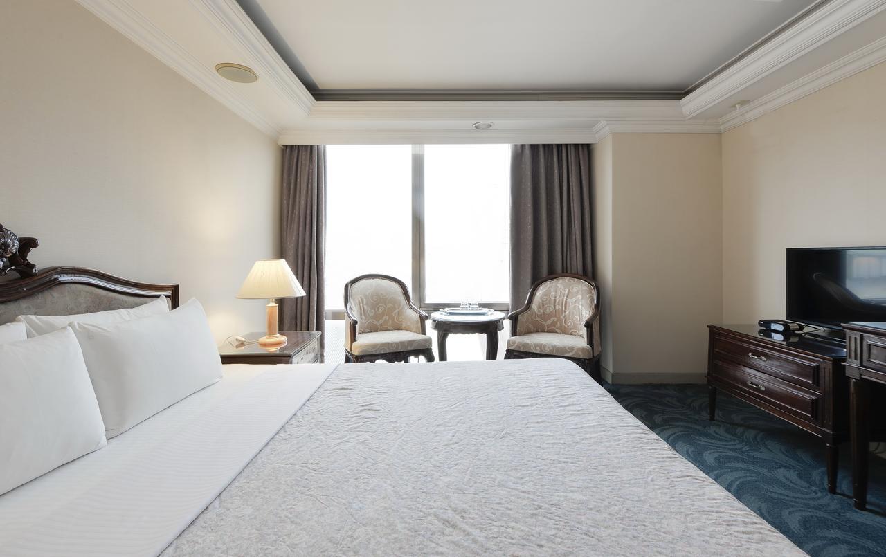Forbes Hotel Đài Trung Ngoại thất bức ảnh