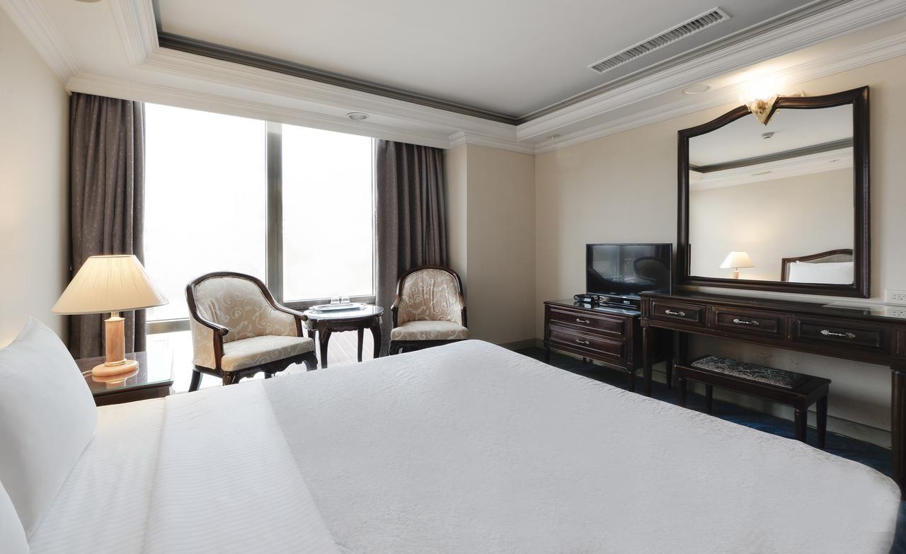 Forbes Hotel Đài Trung Ngoại thất bức ảnh